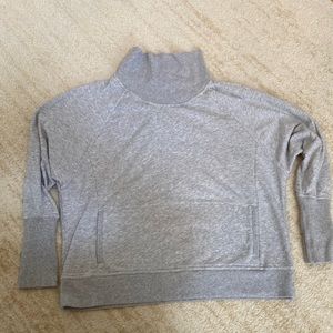 Gray sweatshirt- excellent condition!